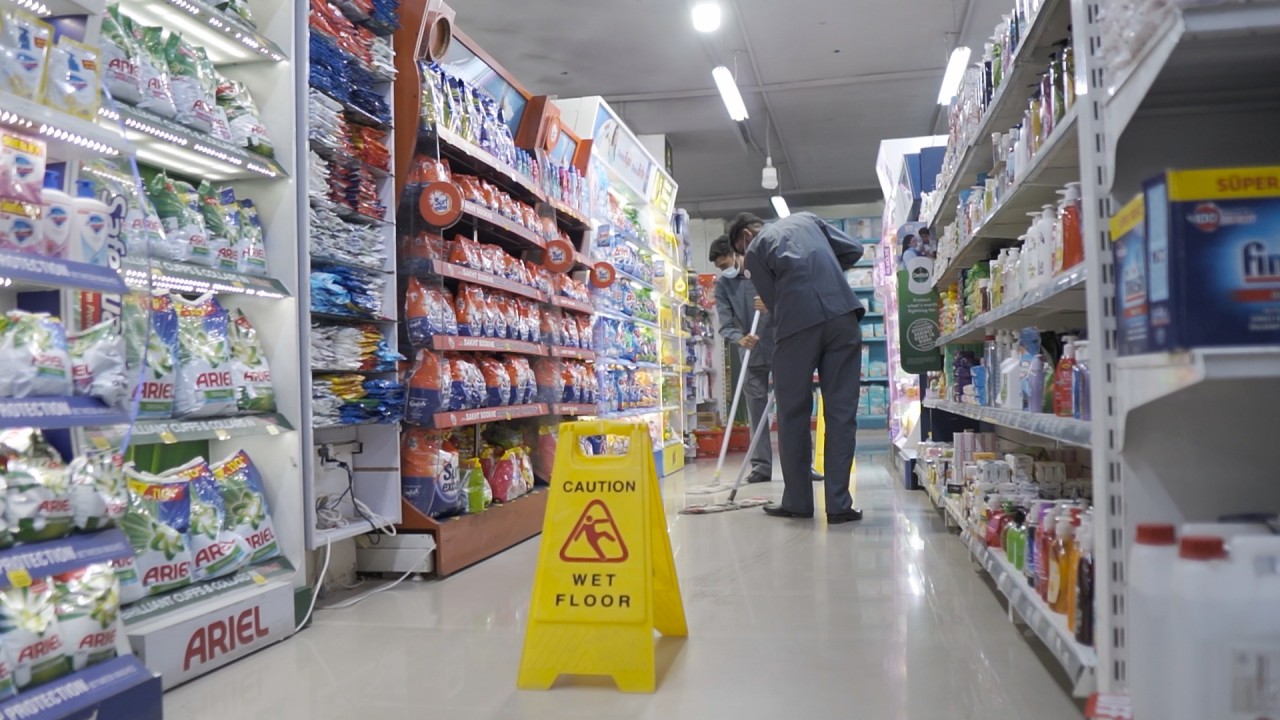 Shelf & Product Dusting